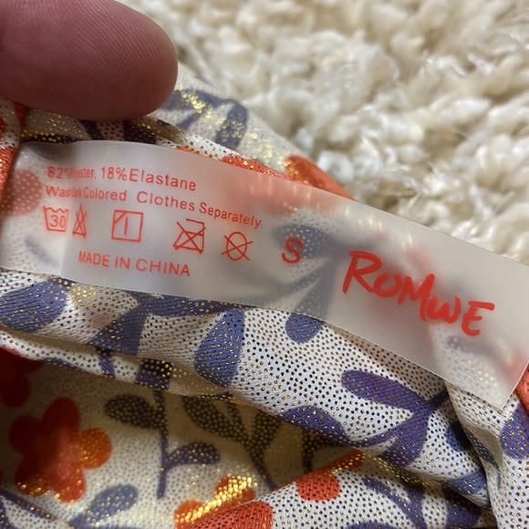 ROMWE Floral V High Cut Bikini Bottom - Picture 3 of 5